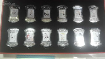范曾十二生肖彩色999銀錠 藝術與貴金屬的完美交融